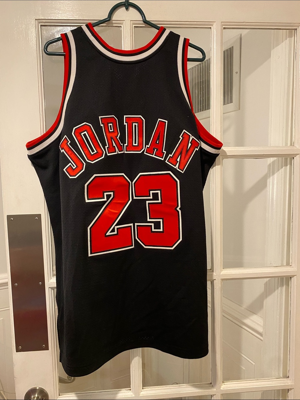 Mitchell&Ness size XL NBA jersey good condition - Picture 5 of 5